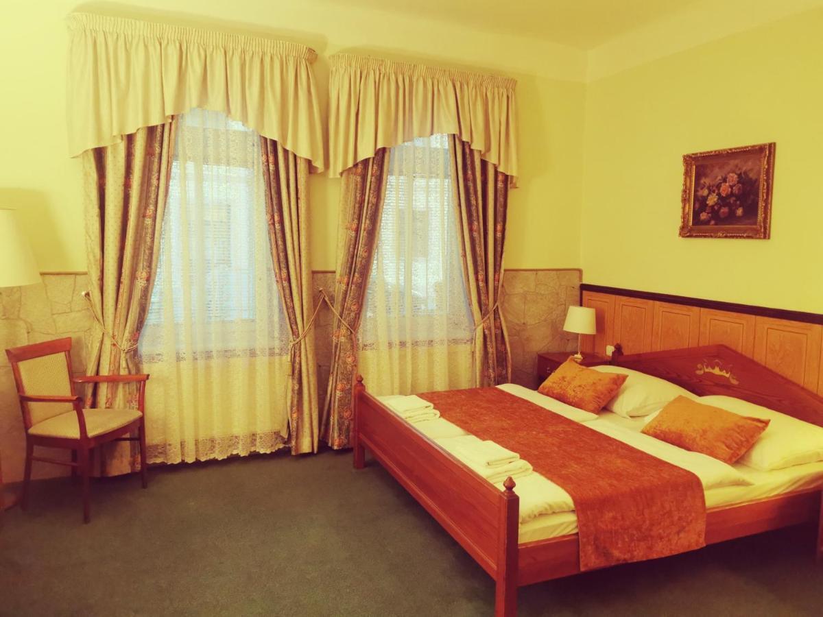River Star Hotel Praha Bagian luar foto