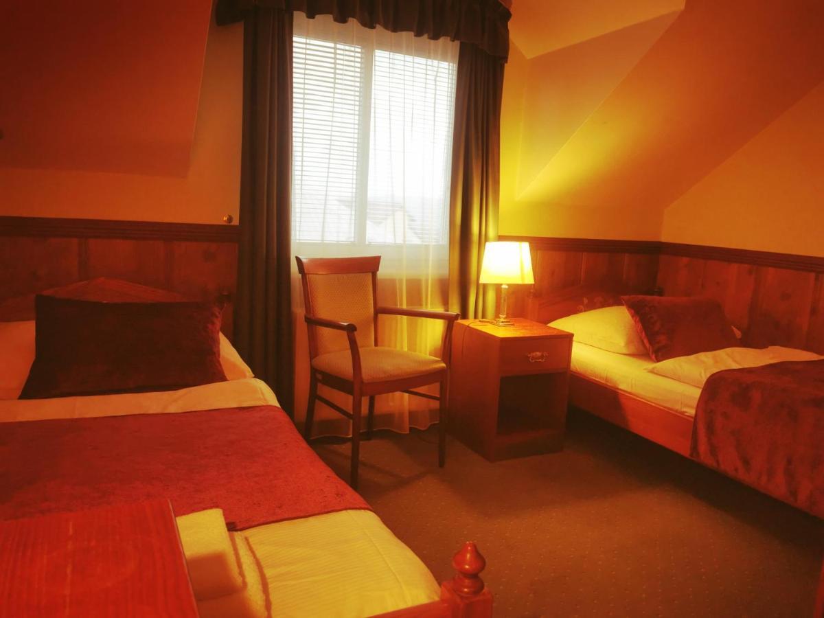 River Star Hotel Praha Bagian luar foto