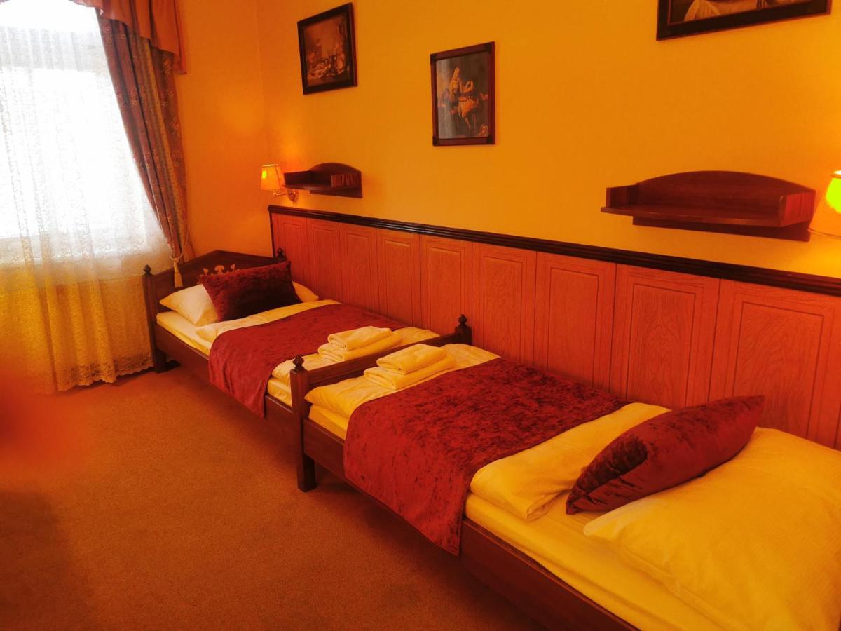 River Star Hotel Praha Bagian luar foto
